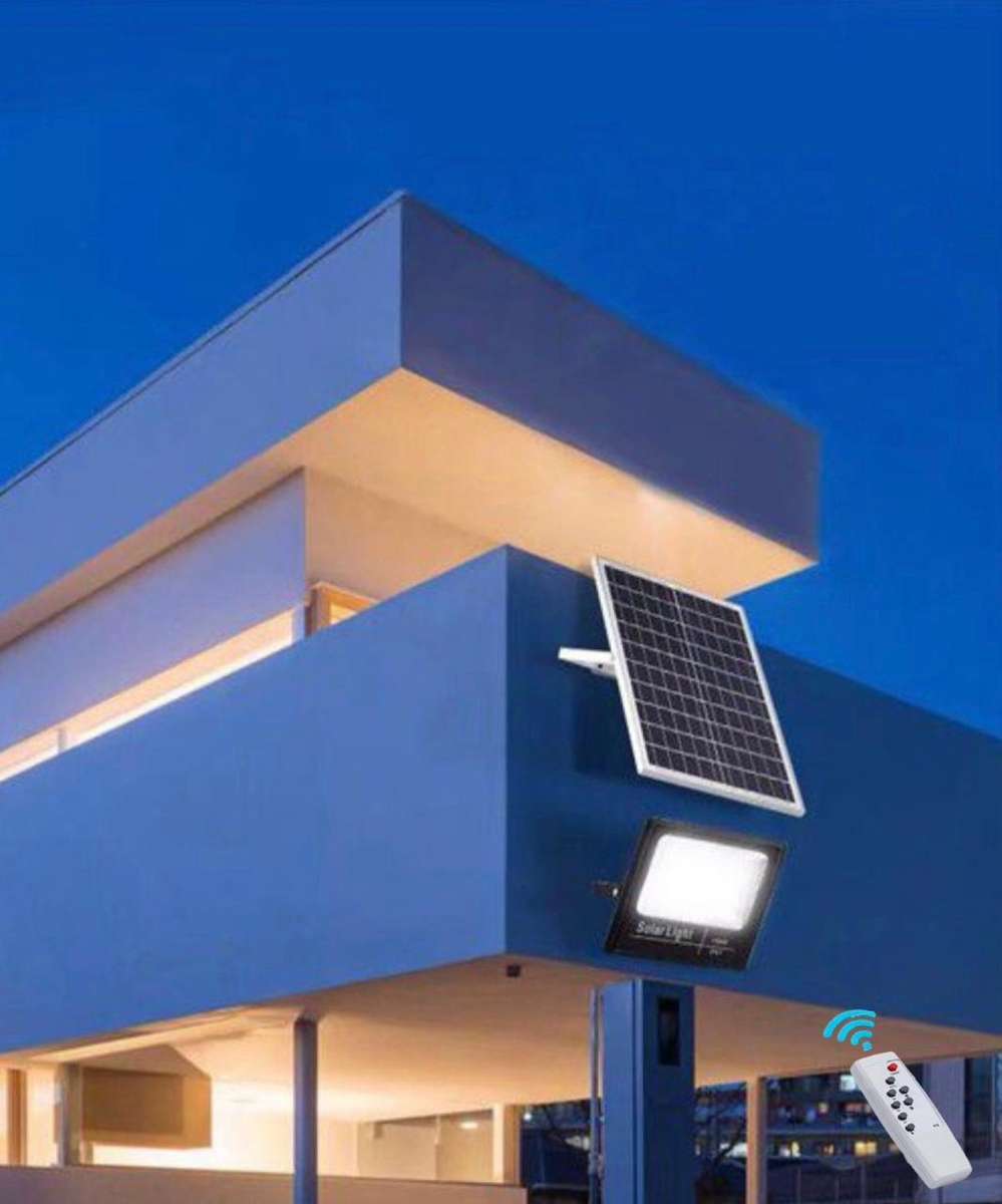 ZS - Outdoor Solar Flood Light with Remote - 200W