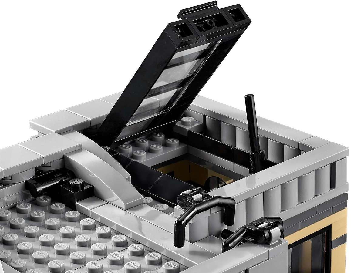 LEGO® Creator Expert Downtown Diner - 10260 - 2480 Piece Building Set
