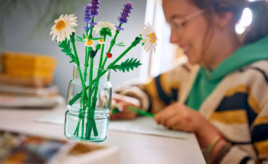 LEGO® Botanicals Daisies 11508  133-Piece Floral Building Set