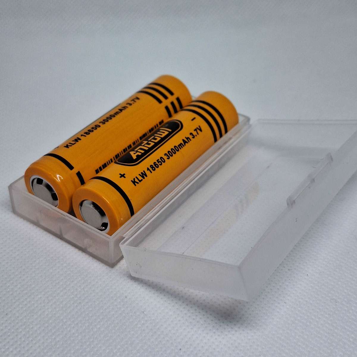 BULK SALE 50 Sets Andowl KLW18650 3000mah 3.7v Lithium Battery Set