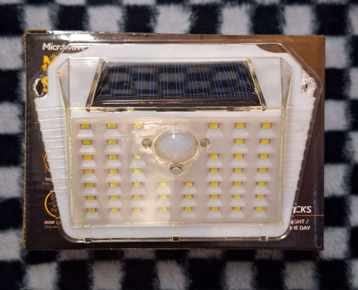 LED Motion Sensor Light - 86SMD Wicks