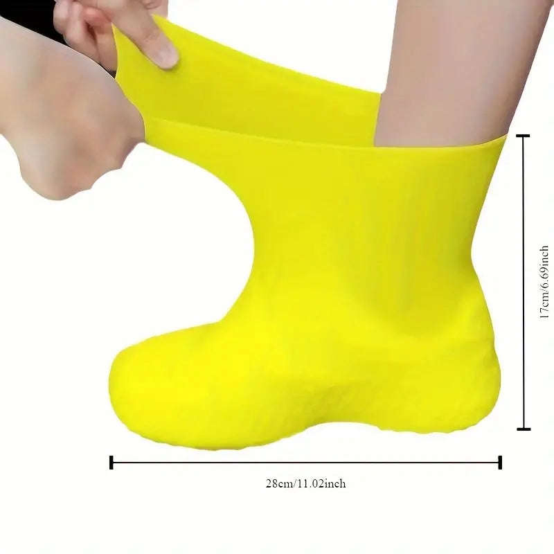 1 Set of Waterproof Outdoor Latex Shoe Covers