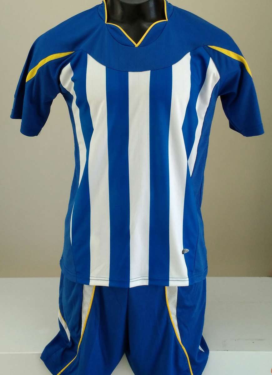 Unbranded Striped Soccer Kit - white/black