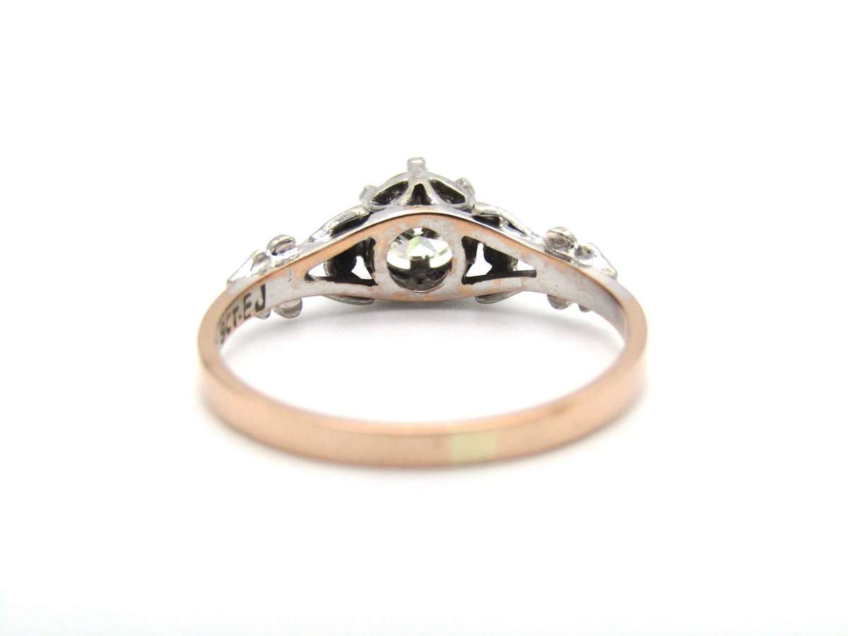 Mid-century, 9K gold diamond ring