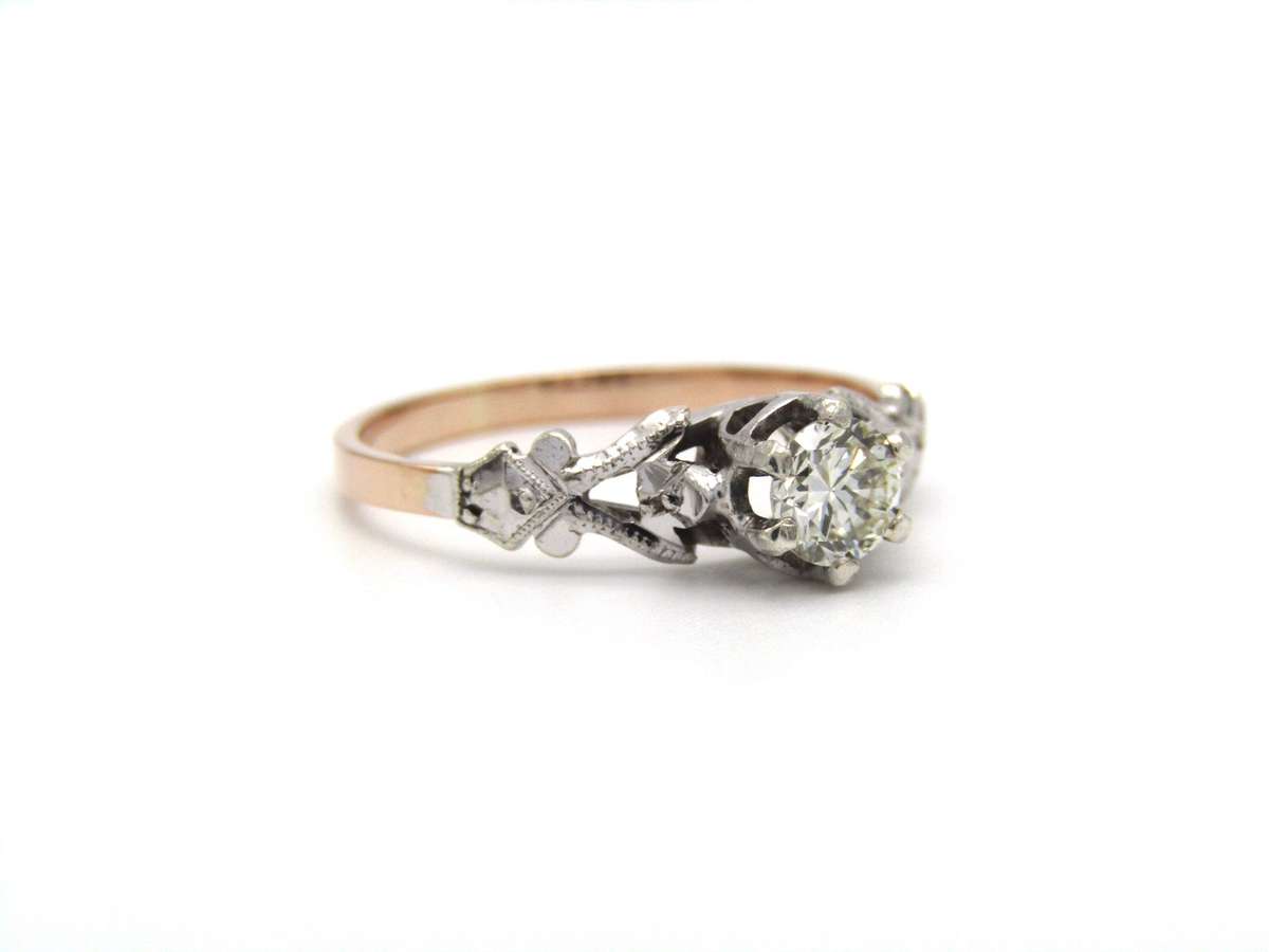 Mid-century, 9K gold diamond ring
