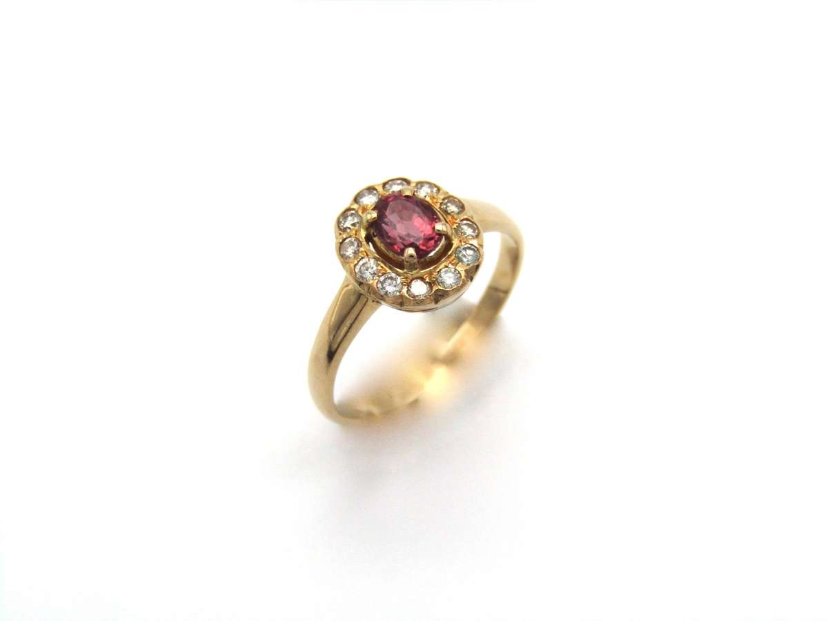 Vintage, 18K gold ruby and diamond ring