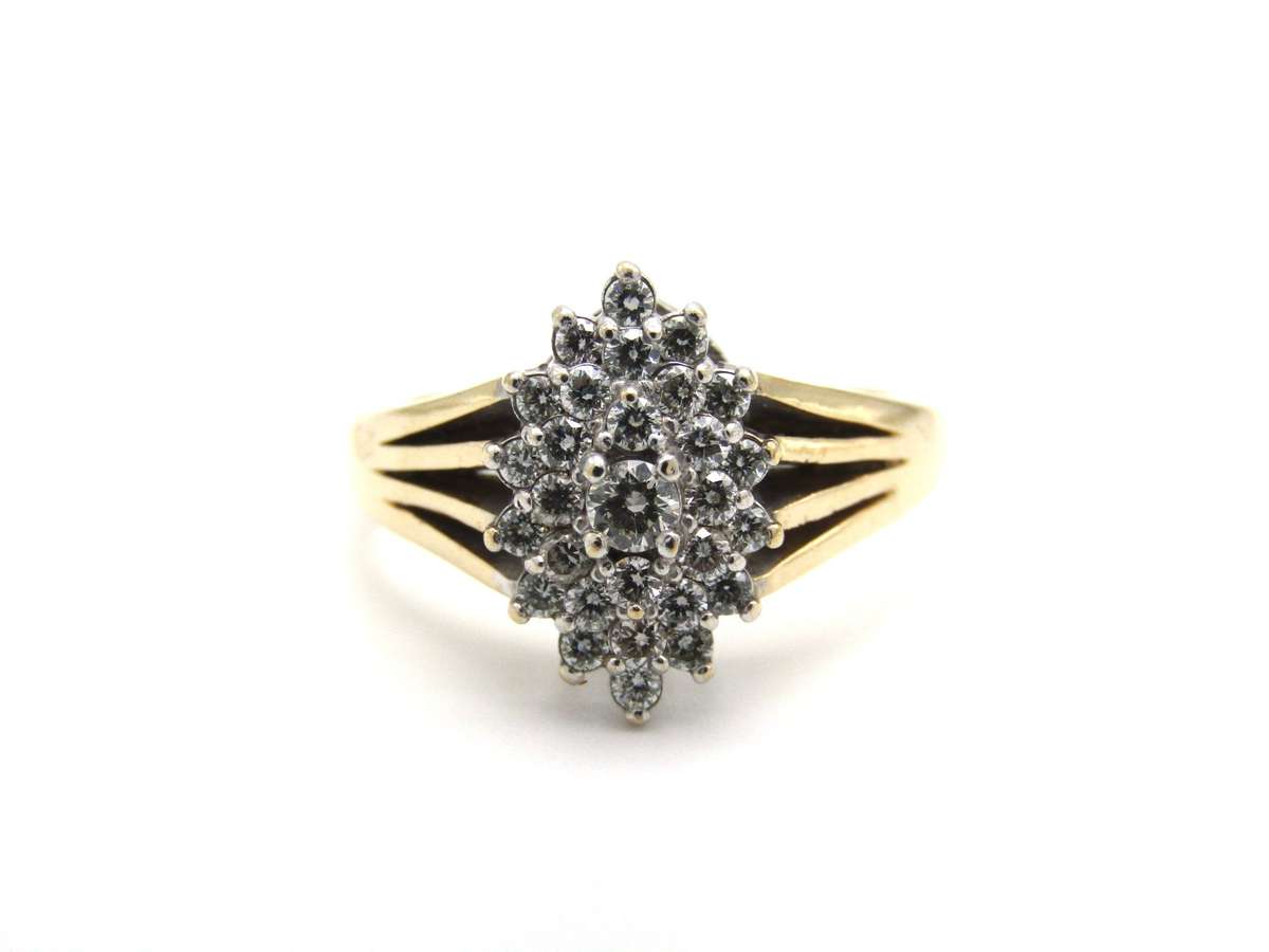 Vintage, 9K gold diamond cluster ring
