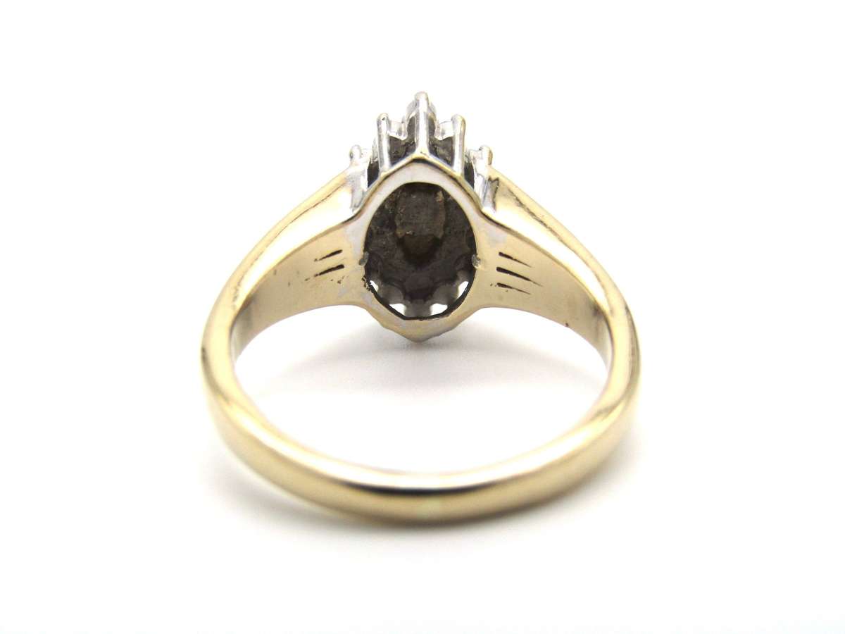 Vintage, 9K gold diamond cluster ring