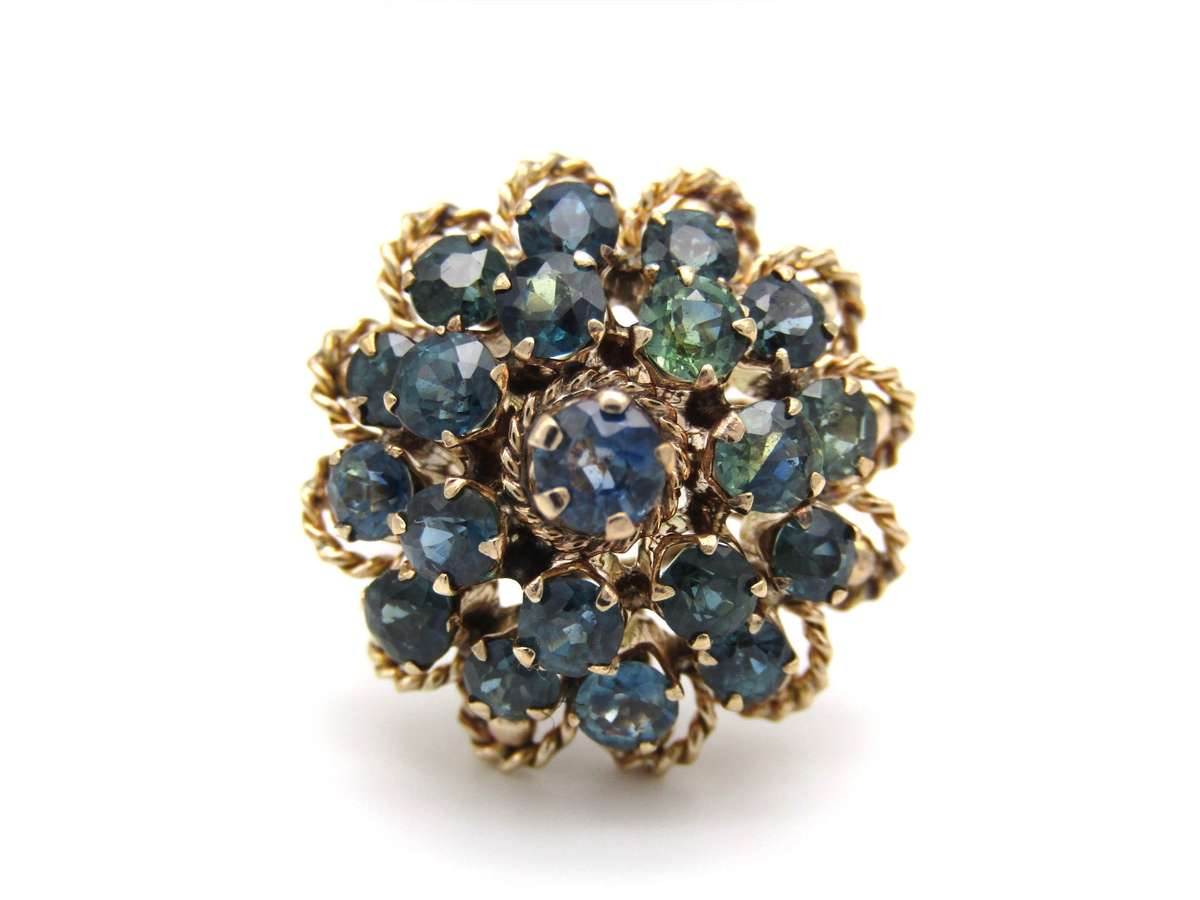 Mid-century, 9K gold 'Thai Princess' sapphire ring