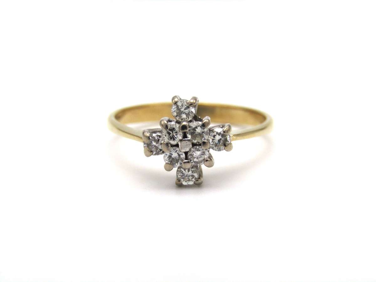 Vintage, 18K gold diamond 'star' ring