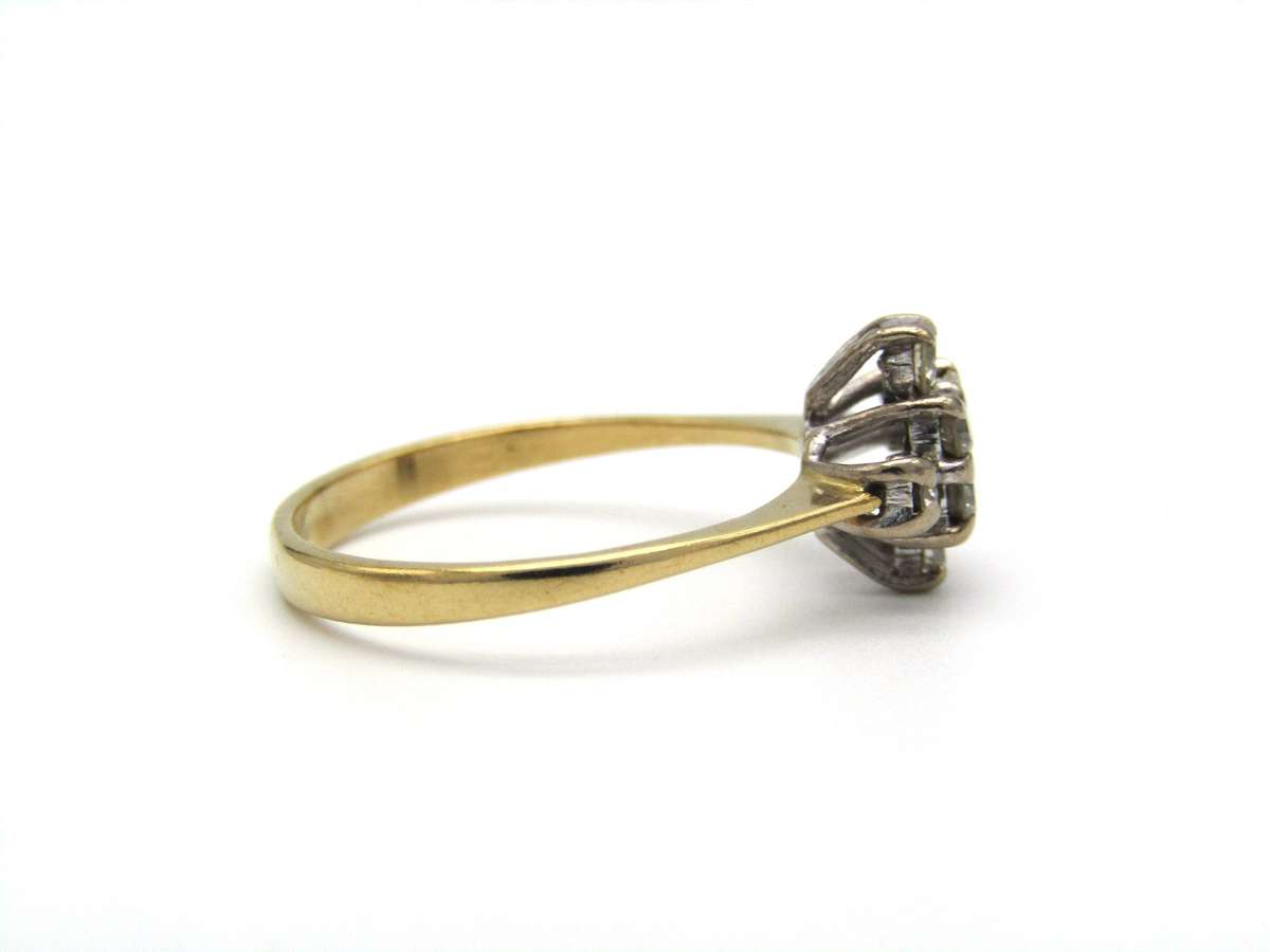 Vintage, 18K gold diamond 'star' ring