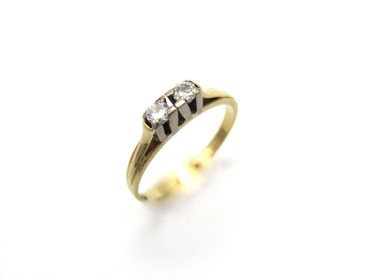 Vintage, 18K gold diamond ring