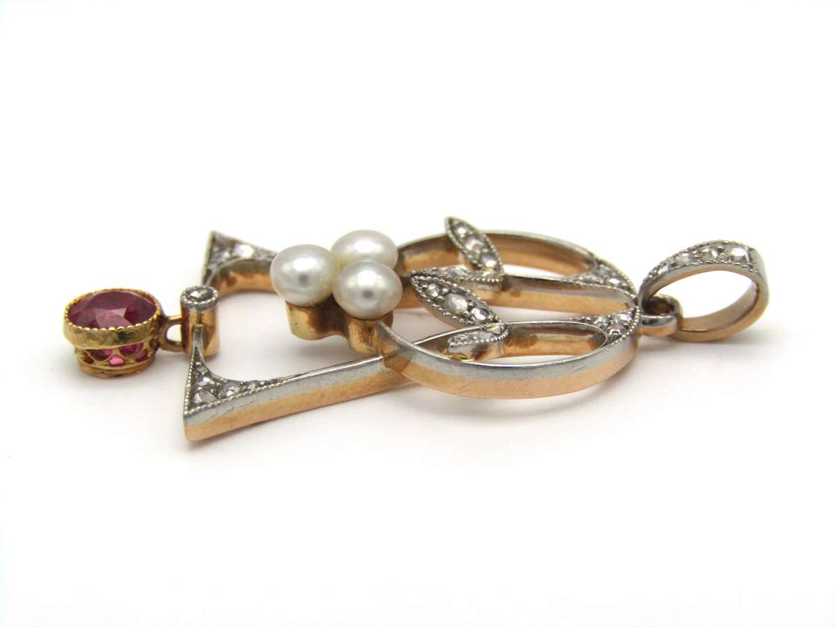 Art Nouveau, 18K gold ruby, diamond and pearl pendant