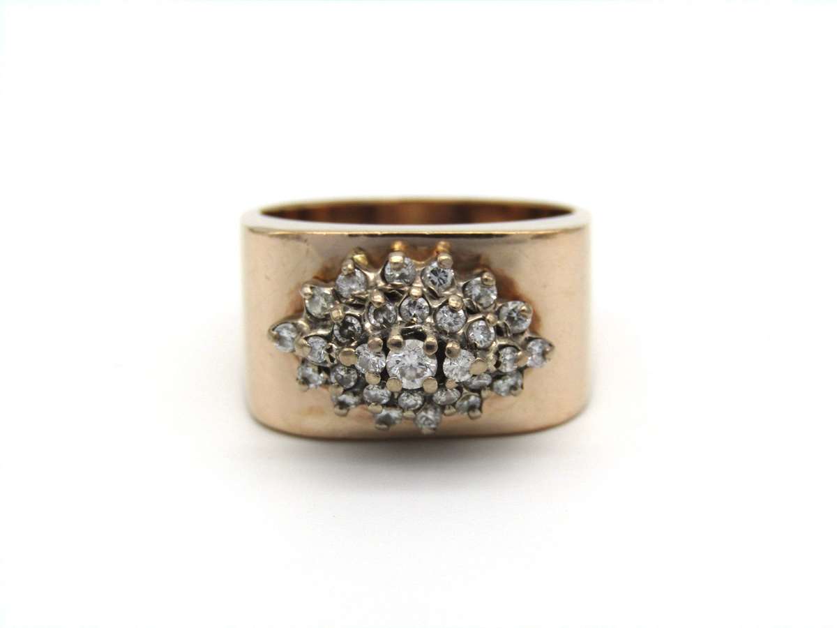 Vintage, 9K gold diamond ring