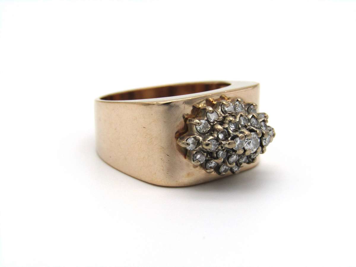 Vintage, 9K gold diamond ring