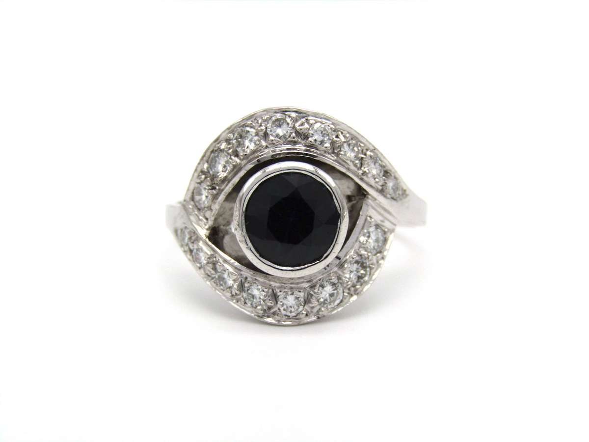 Mid-century, 18K gold sapphire and diamond ring