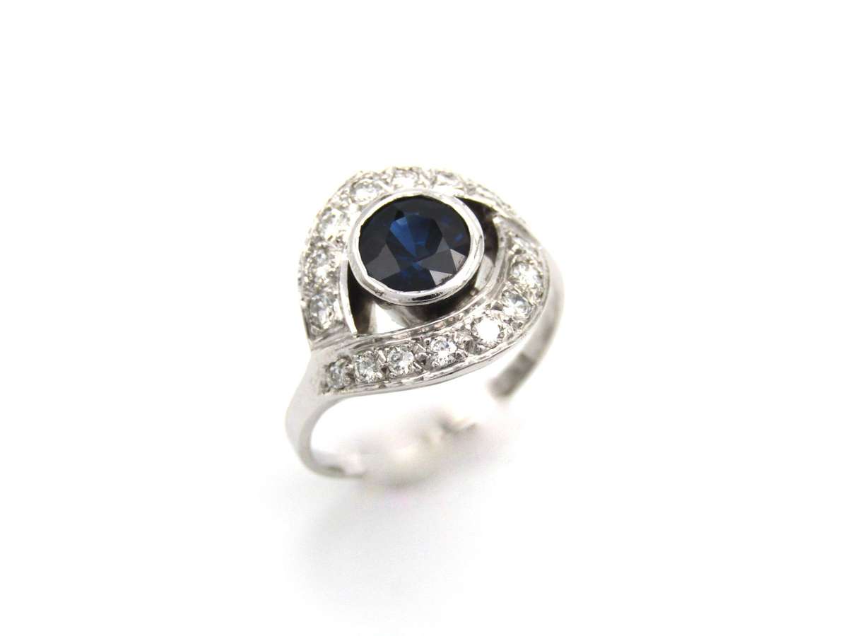 Mid-century, 18K gold sapphire and diamond ring