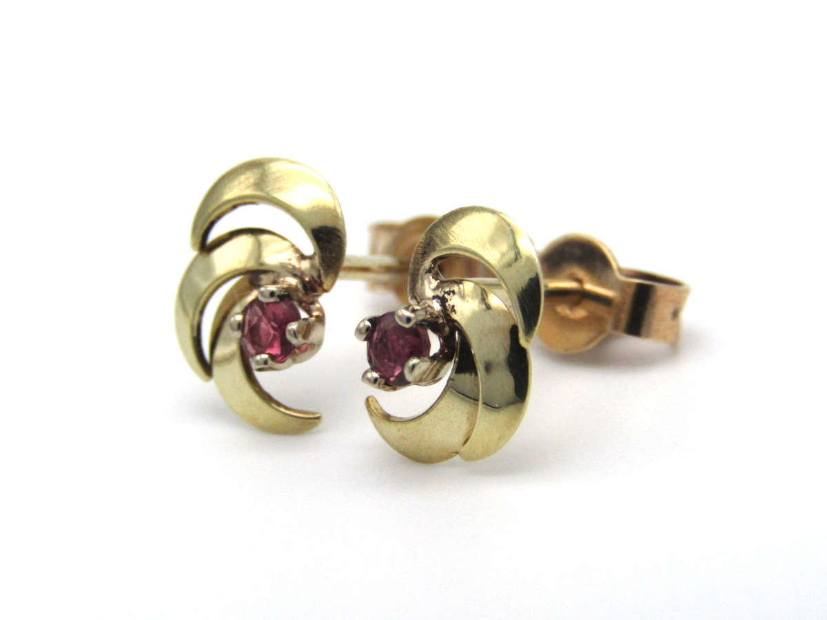 Mid-century, 9K gold ruby earrings