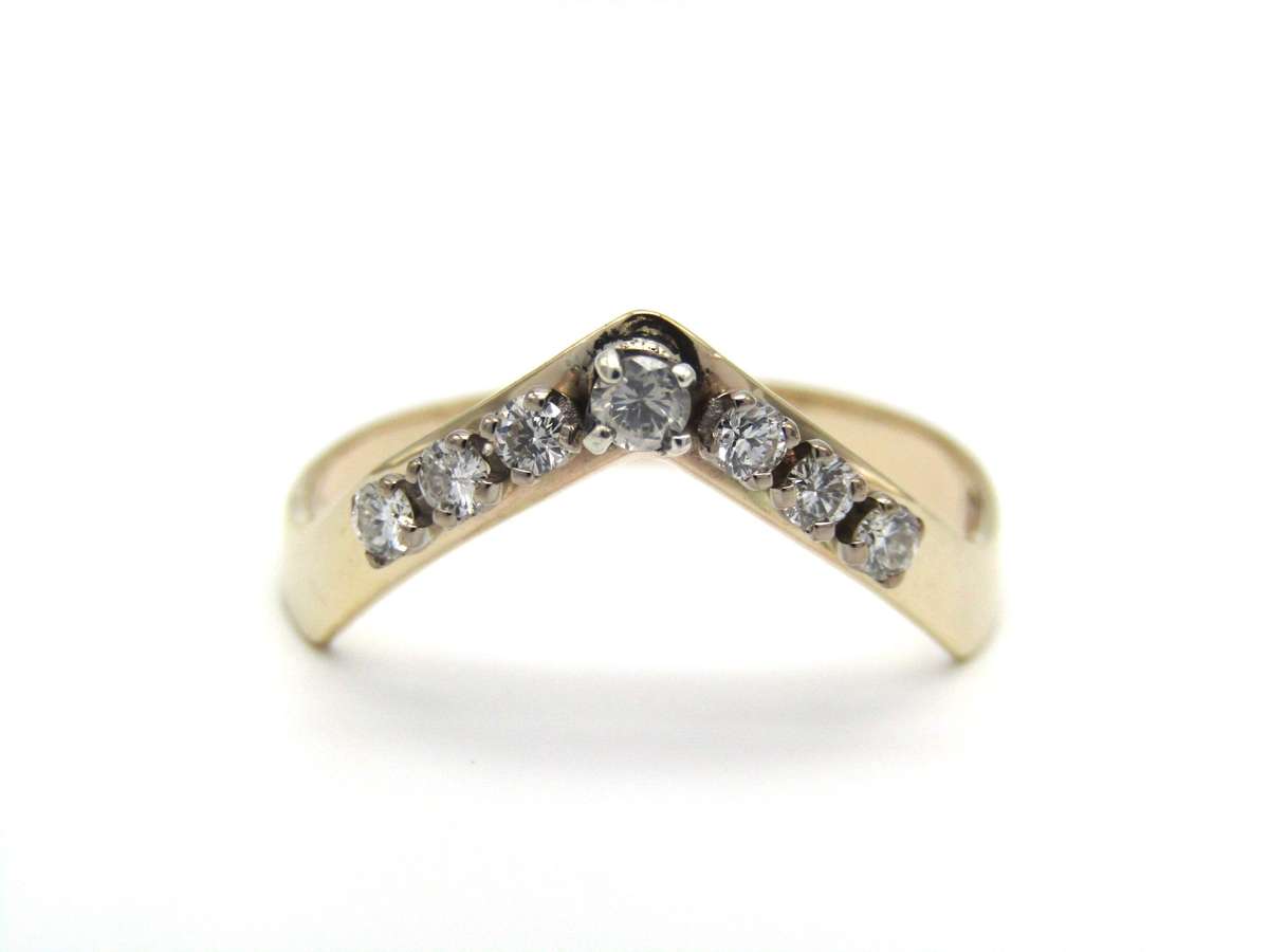 Vintage, 9K gold diamond 'wishbone' ring