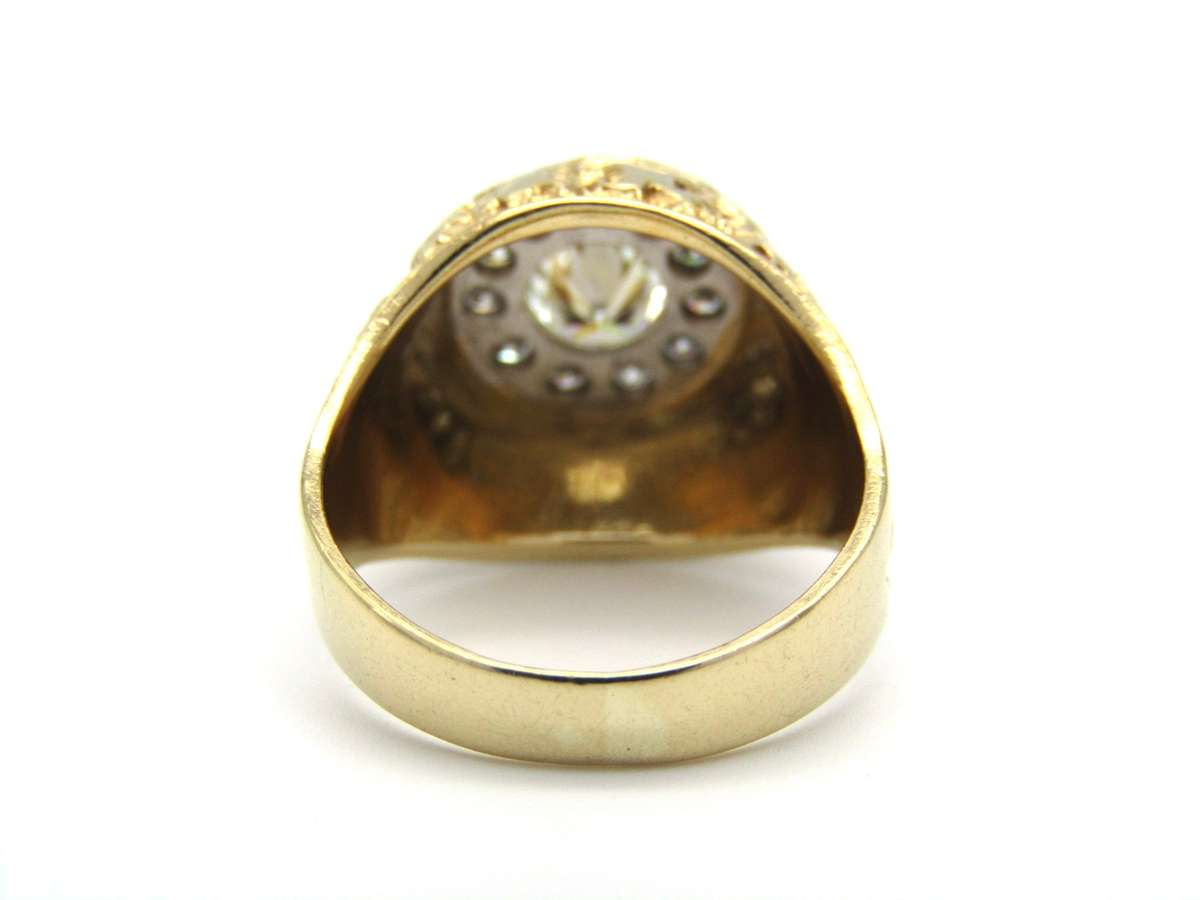 Vintage, 18K gold diamond cluster ring, c.1970s