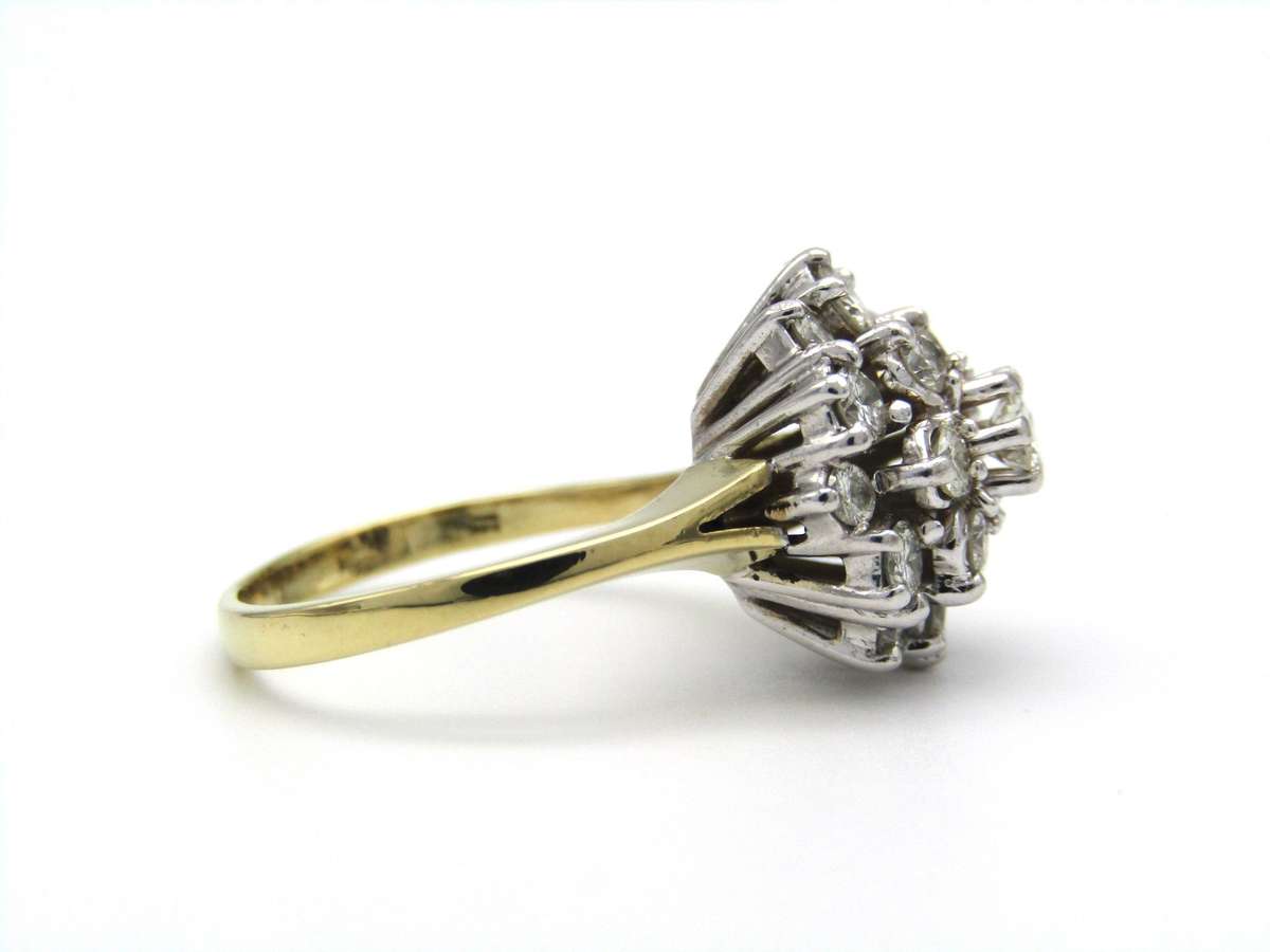 Vintage, 18K gold diamond cluster ring, c.1990s