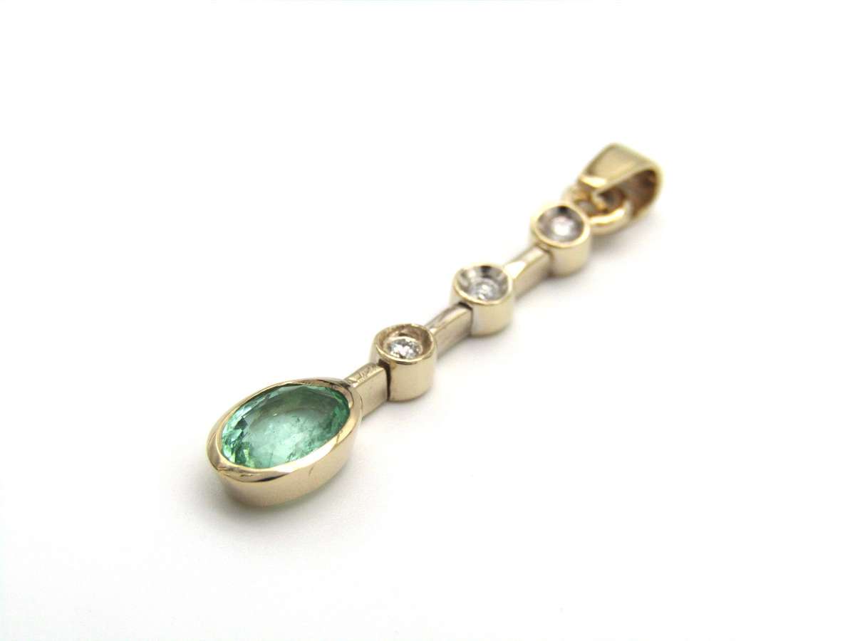 Estate, 18K gold green beryl and diamond pendant