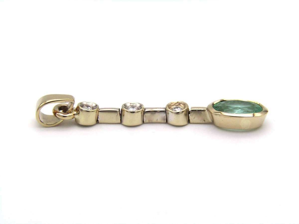 Estate, 18K gold green beryl and diamond pendant