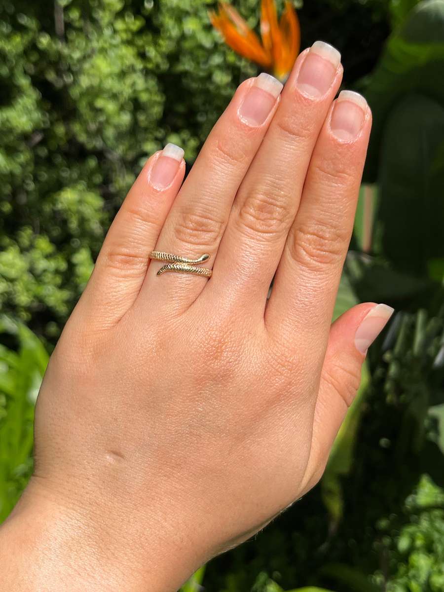 Vintage, 14K gold snake ring