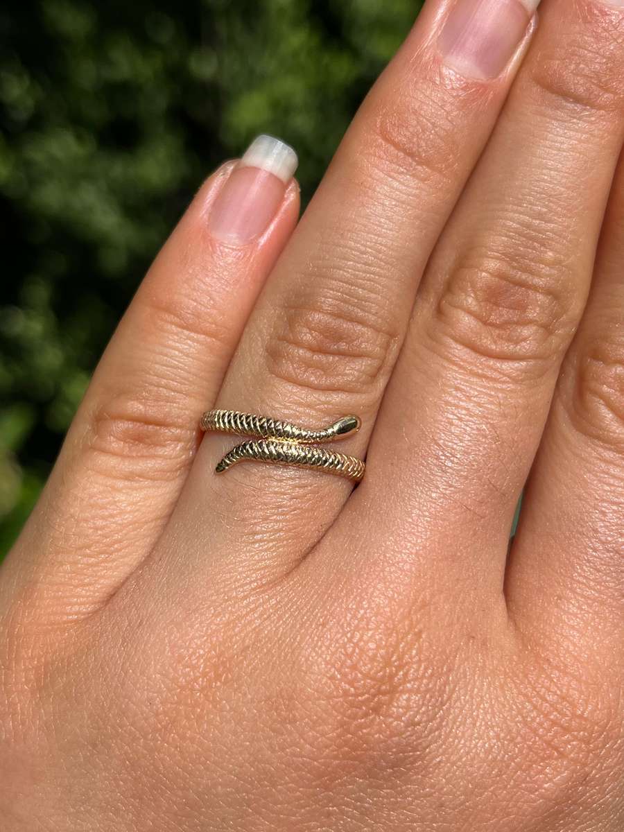 Vintage, 14K gold snake ring