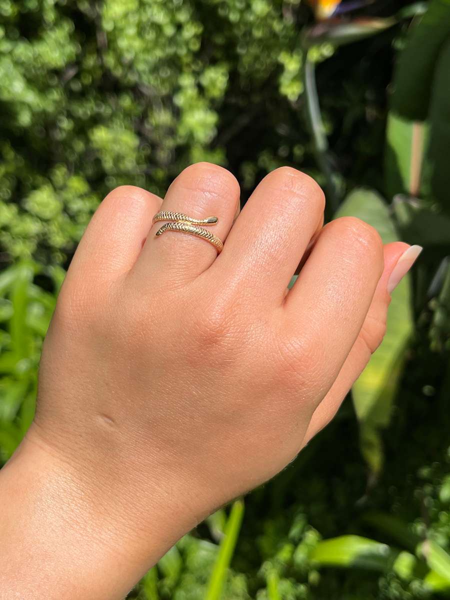 Vintage, 14K gold snake ring