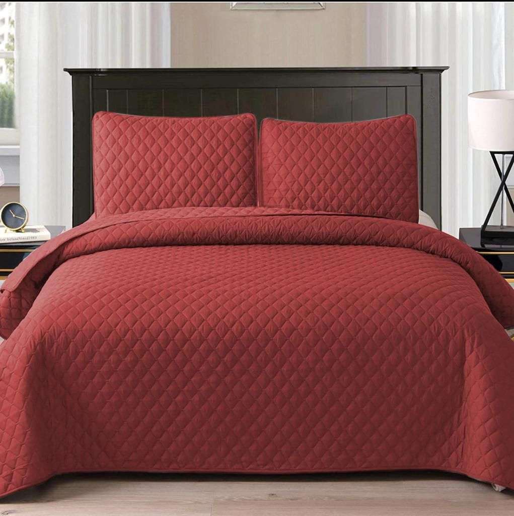 SMTE -  5 Piece Quilt Set Queen / King - Red