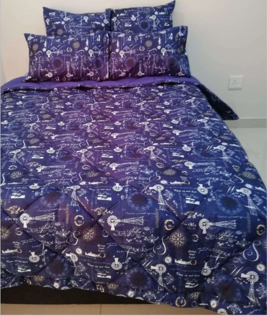 SMTE - 5 Piece Quilted Blue Paris Comforter Set - Queen