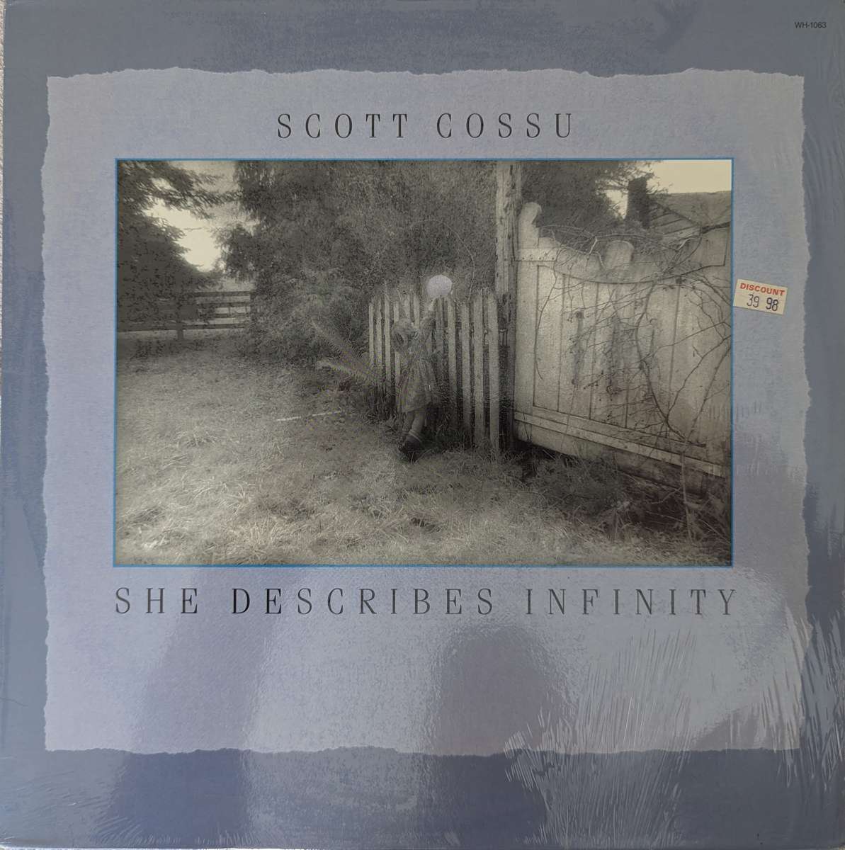 Scott Cossu  She Describes Infinity
