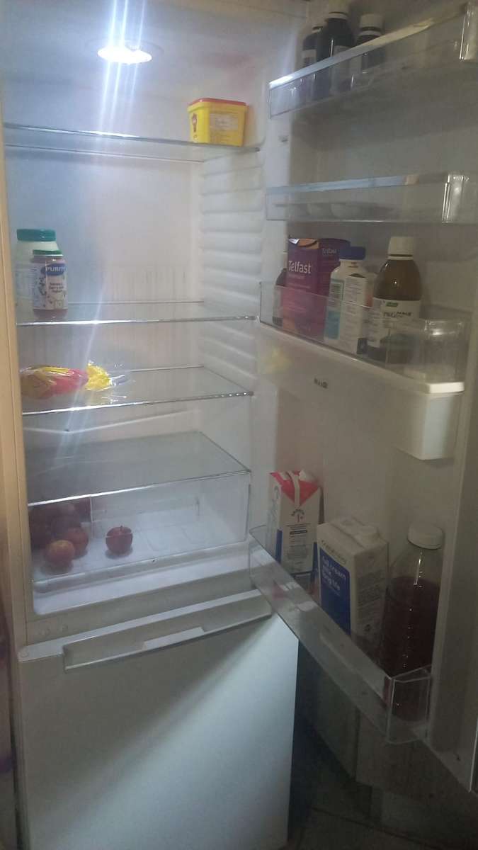 Russel Hobbs fridge