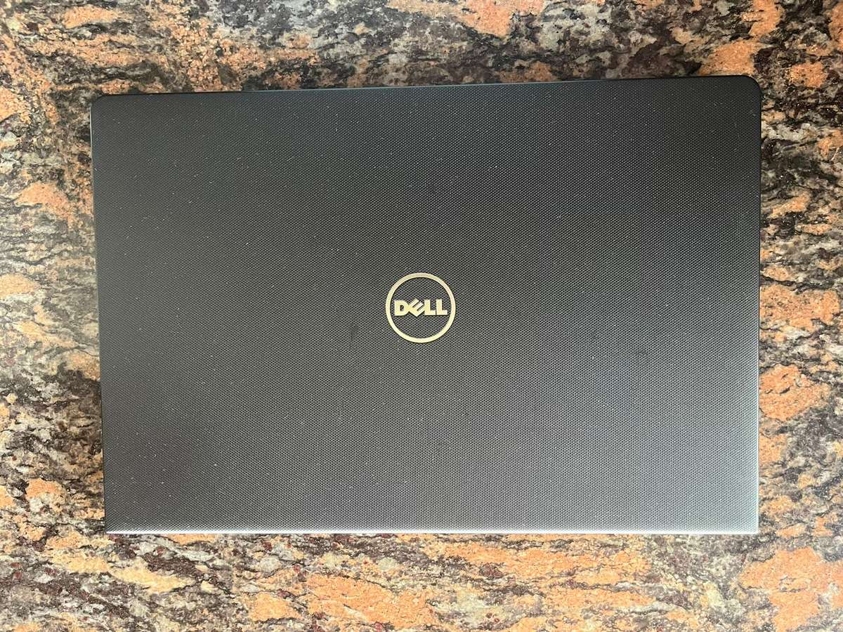 Dell Inspiron 15