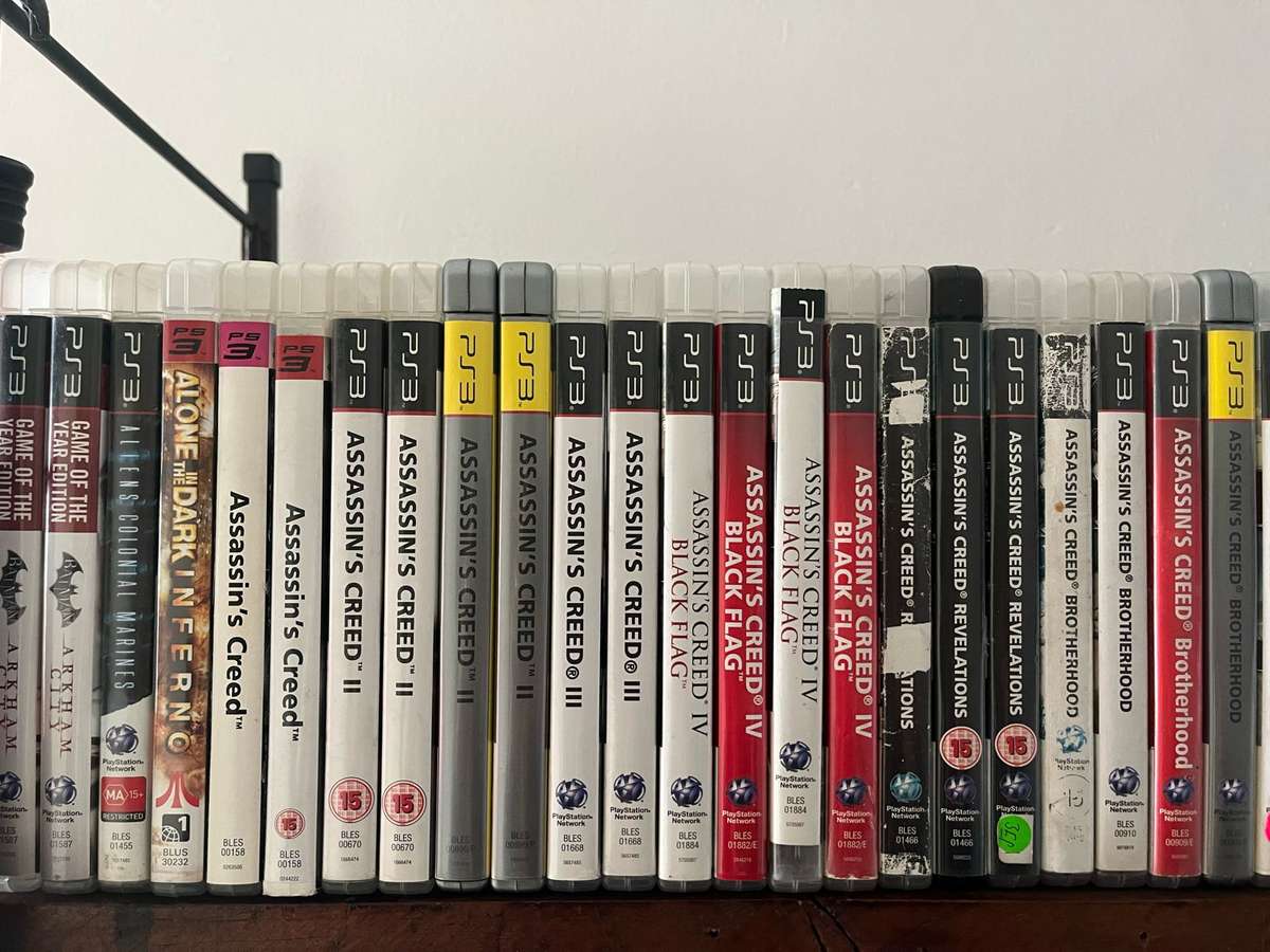 PlayStation 3 Console with 3 Games of your choice - Combo