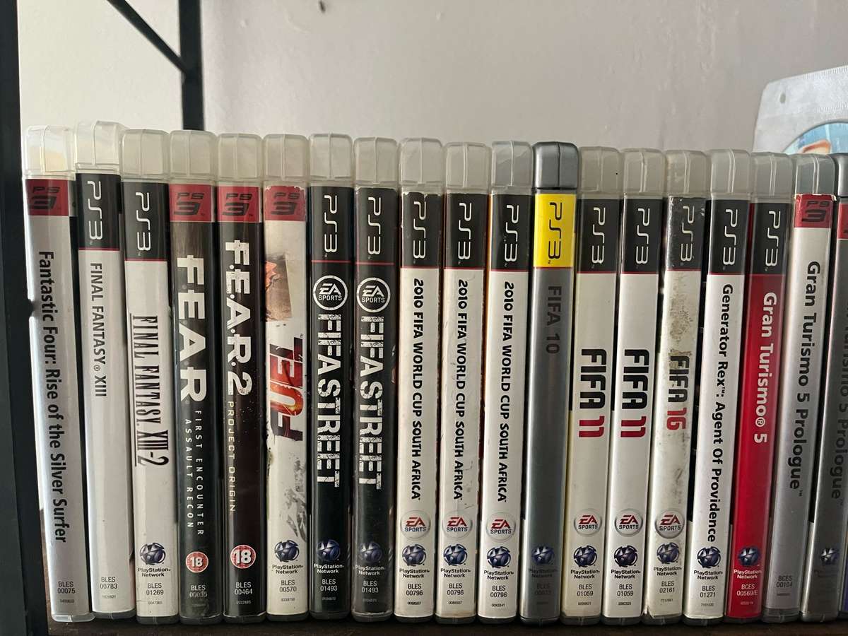 PlayStation 3 Console with 3 Games of your choice - Combo