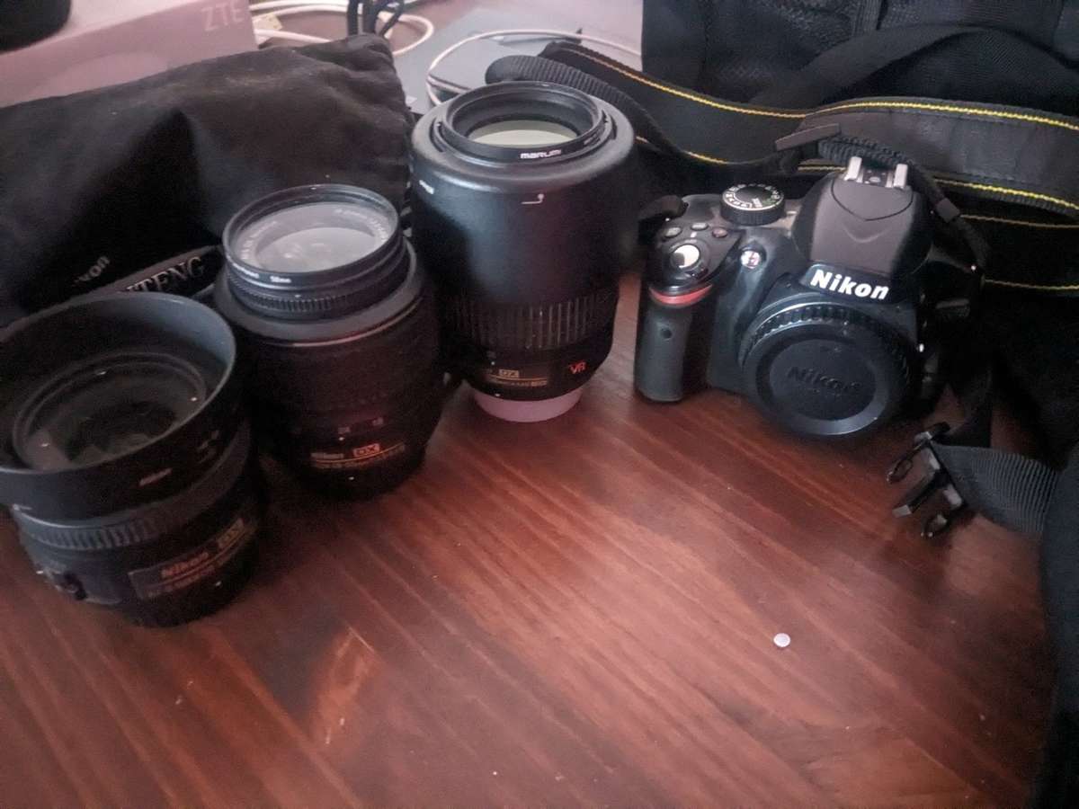 Nikon d3200 camera combo