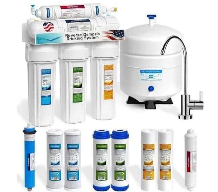 Reverse osmosis water purification