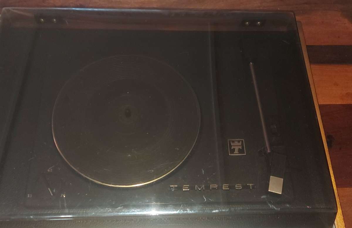 Vintage Tempest Record player/turntable [working order]