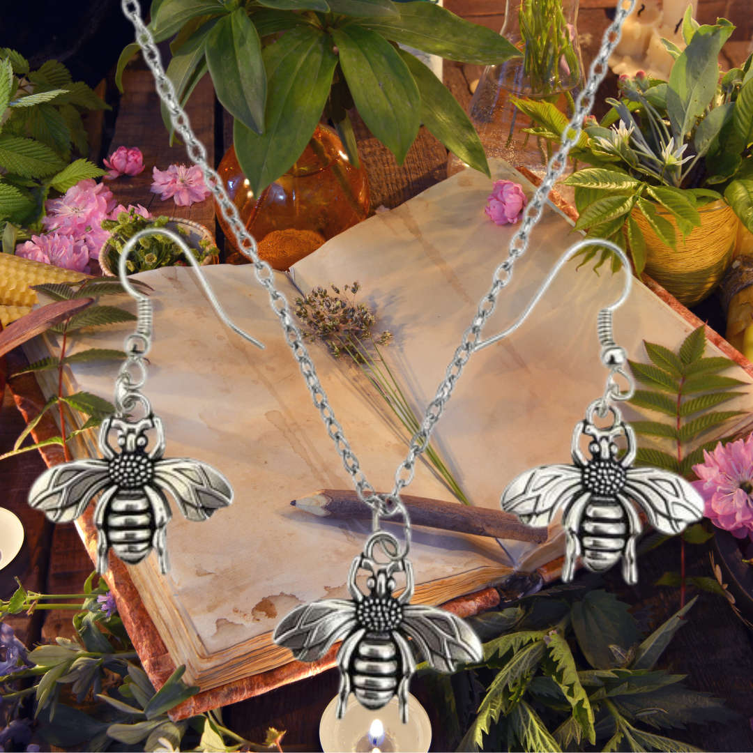 Bee Harmony Necklace & Earring Set