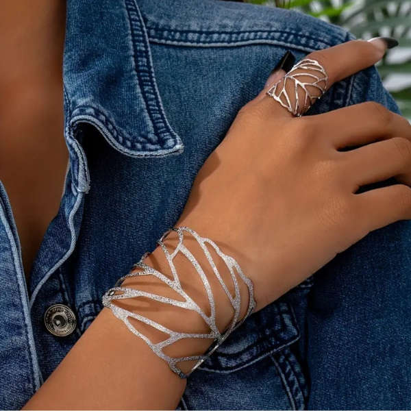 Enchanted Forest Silver Leaf Cuff & Ring Set