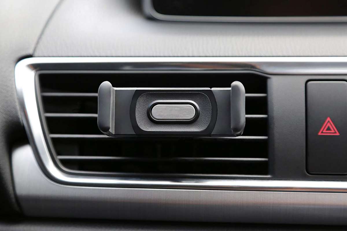 Universal Air Vent Car Cell Phone Holder for Samsung, iPhone & Other Smartphones - Black