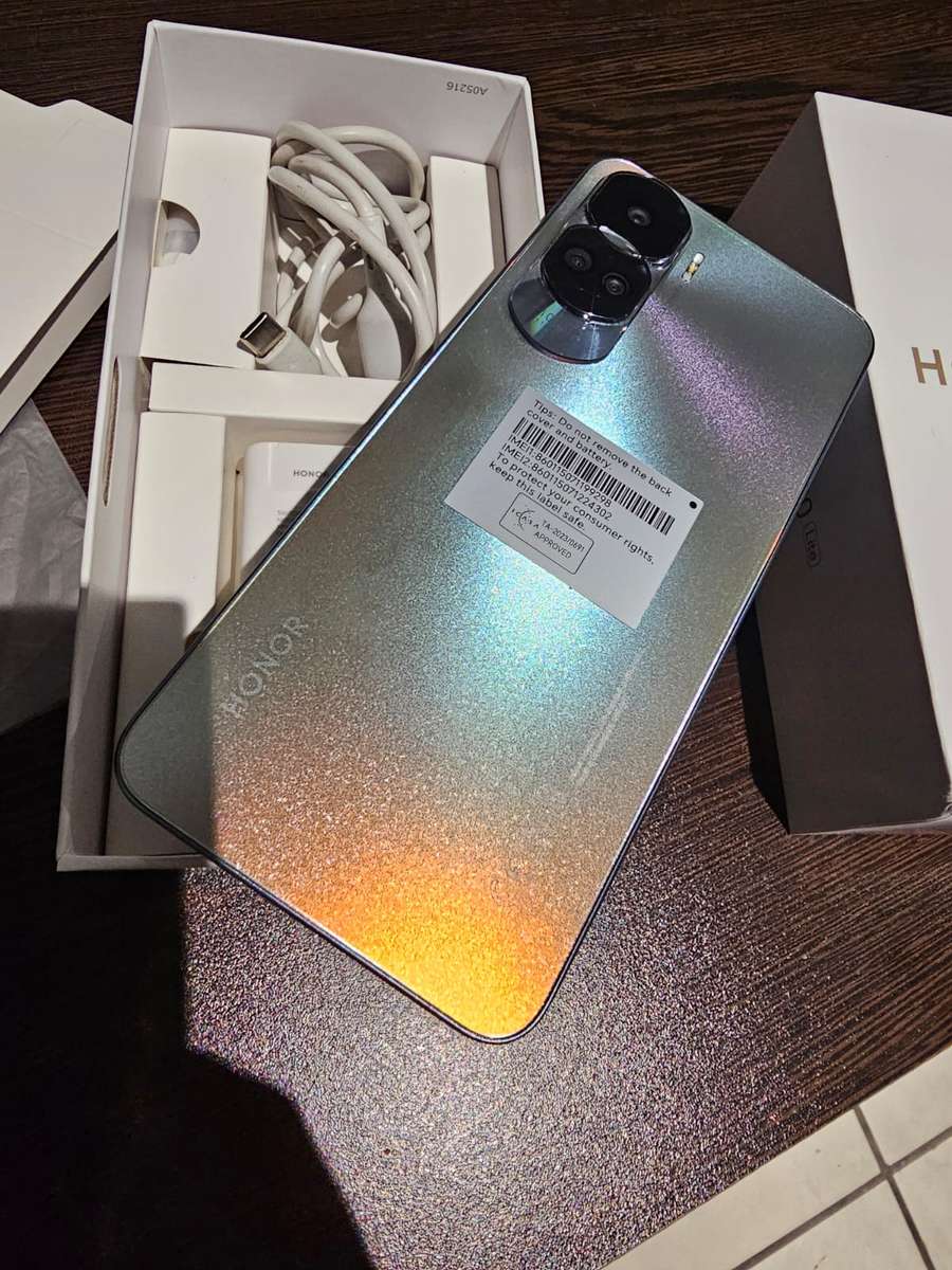 Pre loved HONOR 90 Lite 5G 256GB (Dual SIM)