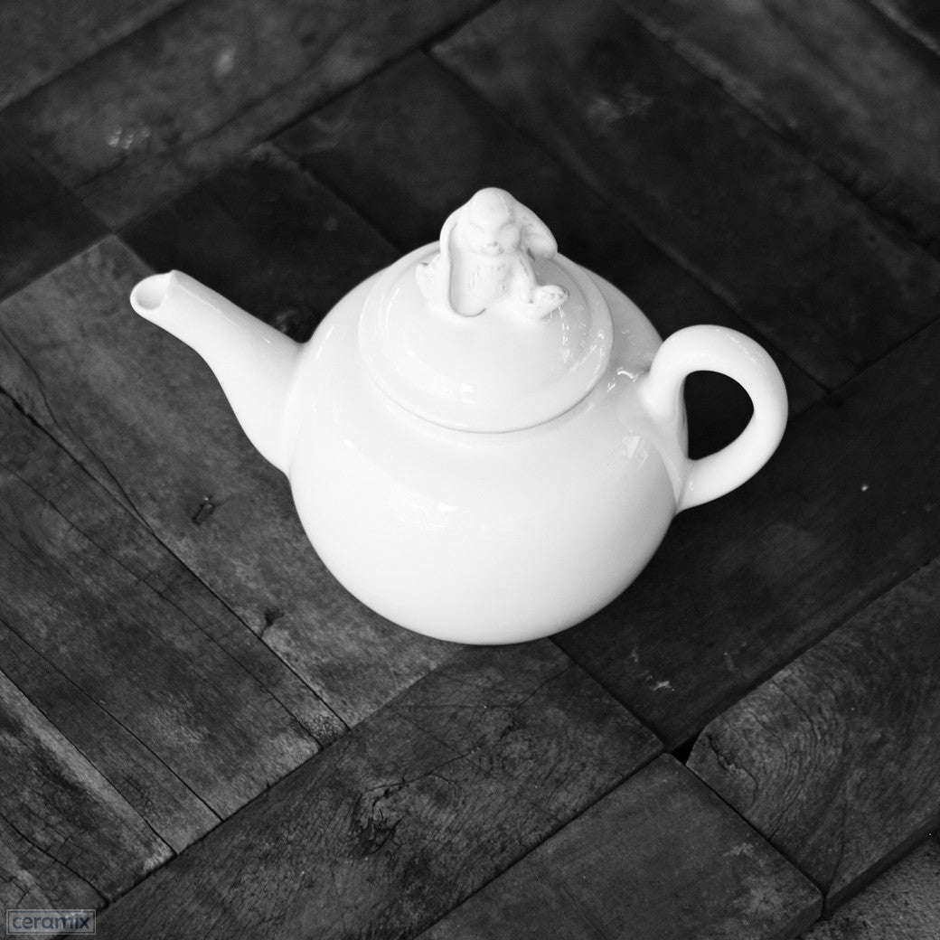 Ceramic Sweet Bunny Teapot - C0190 White