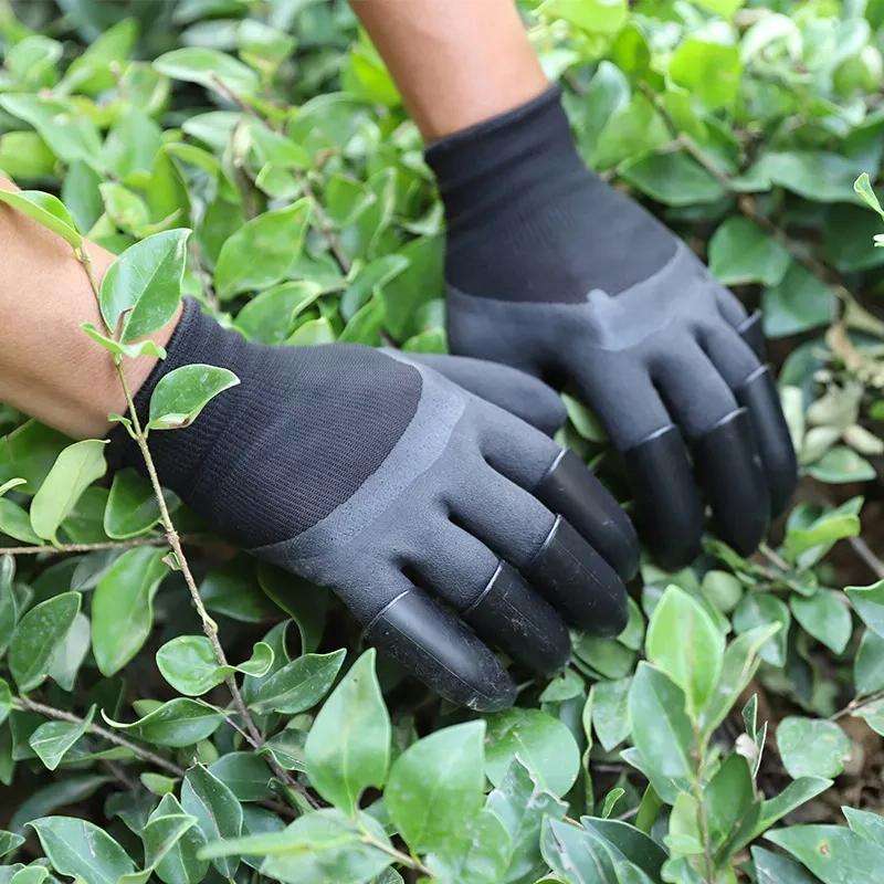 A Pair Latex Gloves with Claws ABS Plastic Gloves for Digging and Planting(Black)