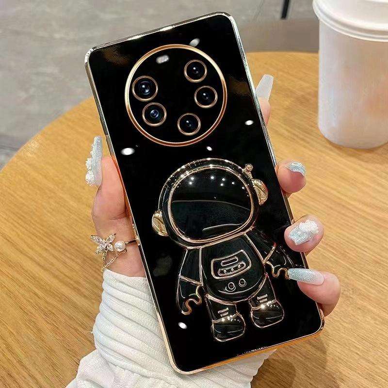 For Huawei Mate 40 Pro+ Electroplating Astronaut Holder Phone Case(Black)