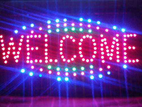 Welcome flashing led monitor sign