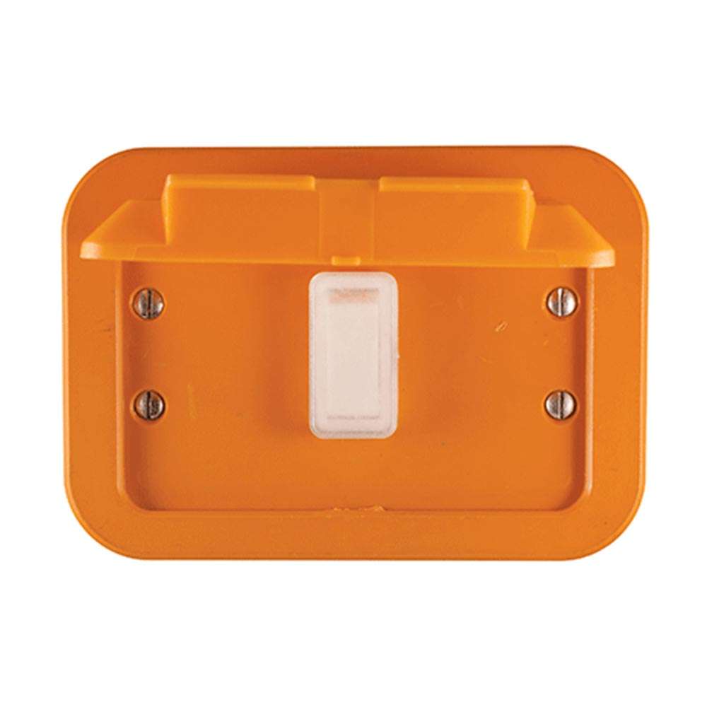 Crabtree Industrial 1 Lever 1-Way Weatherproof Switch 2 x 4