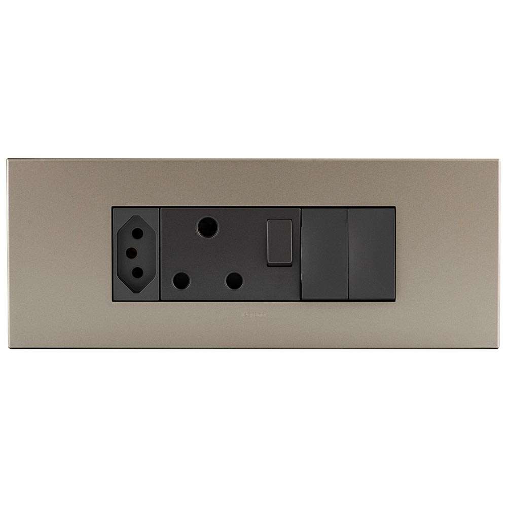 Legrand Arteor 6-Module Power Cluster V-Slim + RSA Socket + 2x Switches